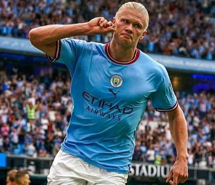 Man City Star deviendra le premier joueur à 500 000 £ par semaine